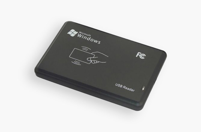 Lecteur RFID - NFC pour ordinateur